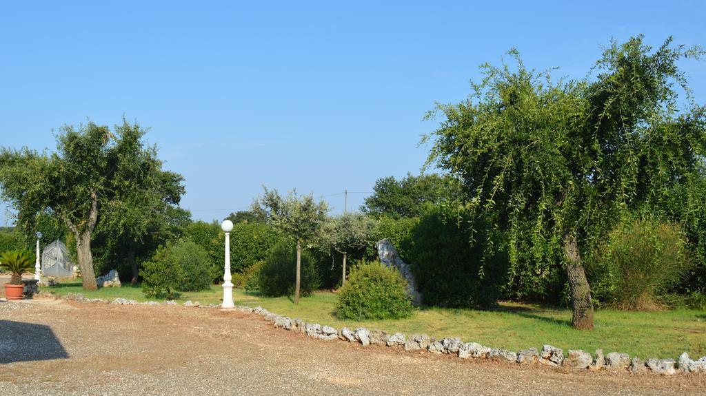 Masseria Paglieroni Martina Franca Buitenkant foto