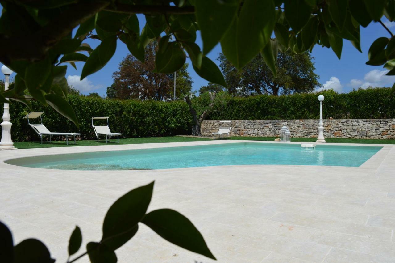 Masseria Paglieroni Martina Franca Buitenkant foto